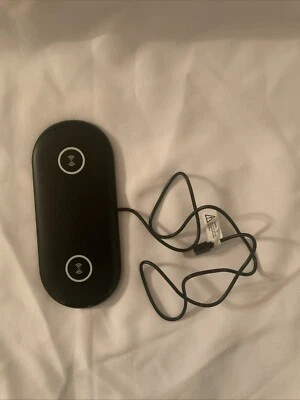 Tapete carregador sem fio duplo 10W dois em um almofada de carregamento para todos os produtos sem fio - Imagem 1 de 4