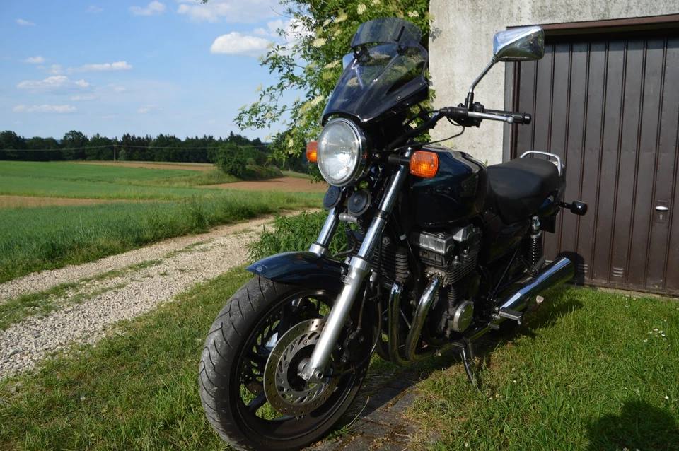 Motorrad - Bild 1 von 1