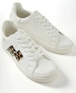JUSTICE SNEAKERS SIZE 7 WHITE W/CHEETAH STRIPE SUPER CUTE!! - Picture 1 of 2