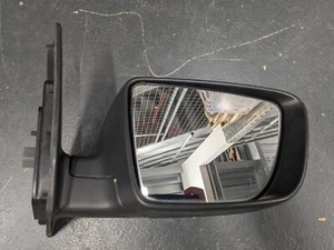 used KIA VENGA 2015-2019 O/S Drivers Door Mirror 876201p940 (yeo) - Picture 1 of 6