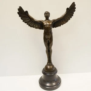 Estatua estilo Art Nouveau escultura Ícaro desnudo estilo Art Deco bronce firmada - Imagen 1 de 9