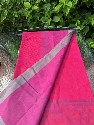 Le Jacquard Français “Vibrations” Tablecloth, Carmine Cotton, 69"x69" - Image 1 of 4
