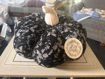 Beautiful Black White Floral Pumpkin Velvet Stem NWT - Image 1 of 4