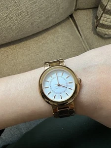 Marc Jacobs Courtney Women's Stainless Steel Analog Dial Watch READ DESCRIPTION! - Picture 1 of 8