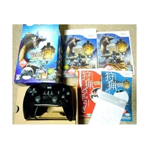 Monster Hunter 3 - Classic Controller Pro Bundle Black Japanese Version JP - Picture 1 of 1