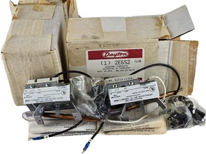 Dayton 2E652 Thermostat Unit, 25A, 208/240/277VAC 60Hz, Lot of 2 NEW - Picture 1 of 3