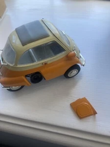 1/18 Revell BMW Jsetta Isetta 250 Yellow Metal Diecast Rare New In Box - Picture 1 of 6