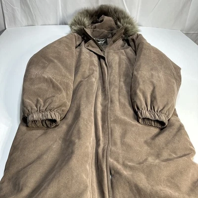 Abrigo acolchado Bromley Sport para mujer marrón manga larga con capucha plumón real talla mediana Foto 1 de 4