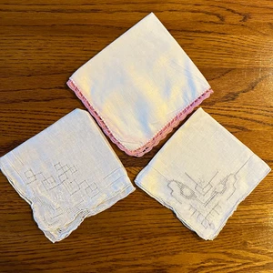 Mixed Lot of Doilies, 2-White with Designs and 1-White with Pint Crochet Edge - Picture 1 of 5