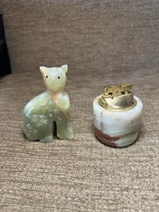 Vintage cat figurine and a similar table lighter - Picture 1 of 2