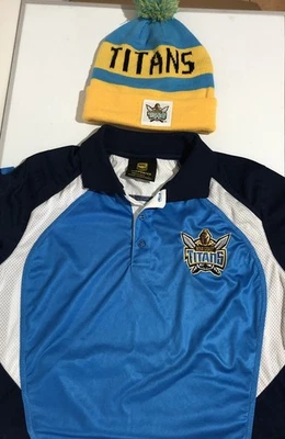 NRL - Gold Coast Titans Adult Size Small Unisex Supporters Polo & Beanie - VGC - Image 1 of 4