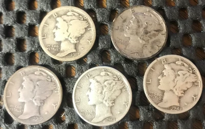 5 - Mercury Dimes 1917 P, 1919 P, 1939 P. 1942 P, 1944 P, 90% Silver - Image 1 of 4