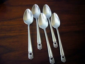 Lot of 5  IS International Silver 1847 Rogers Bros  ETERNALLY YOURS  Teaspoons - Picture 1 of 1