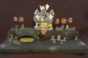 Großes Halloween Gift Teich Dorf Display 22x16 Plattform Basis Abt 56 Lemax - Bild 1 von 6