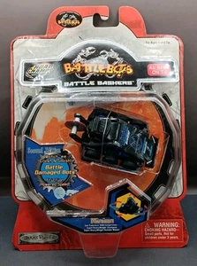 Racing Champs Battle Bots Battle Bashers Minion Super Heavyweight Champion - Picture 1 of 4