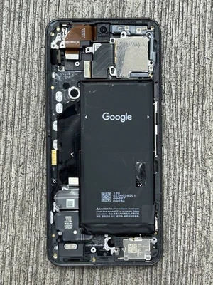 Google Pixel 8 Housing With Original Battery, Front And Rear Original Cameras. - Image 1 of 3