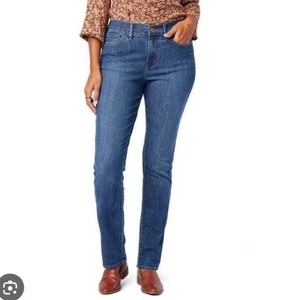 NEW! Levi Strauss Signature Classic Slim Taper Womens Blue Jeans Size 20 - Picture 1 of 15
