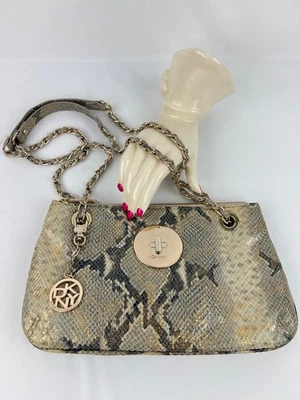 Nuevo Donna Karan NY Cartera Bandolera/Hombro Cuero Piel Serpiente Metálica 6.5"x11" Foto 1 de 4