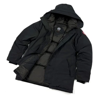 Auth Men's CANADA GOOSE 3426M Chateau Black Down Puffer Parka Jacket Size M/L - Image 1 of 4
