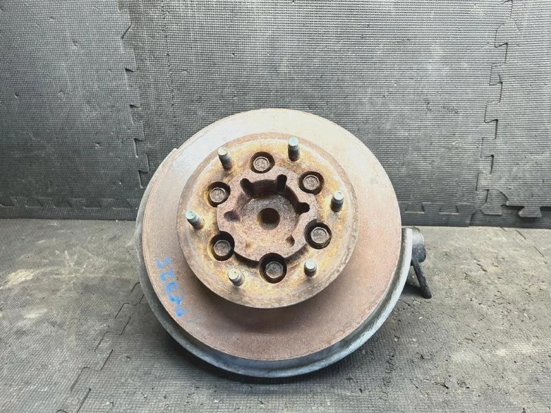 2004-2008 GMC Canyon Front Right Passenger Spindle Knuckle Assembly W/o Abs Oem - Image 1 of 4