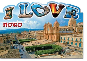 CARTOLINA SICILIA FUSTELLATA GLITTERATA CATTEDRALE NOTO I LOVE CHIESA BAROCCO - Picture 1 of 1