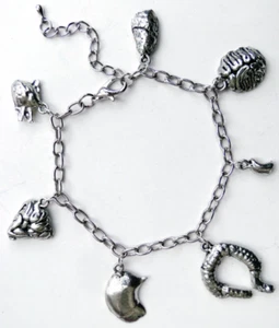 Silver Pewter Human Body Parts/Organs charm bracelet Oddities Donor Halloween - Picture 1 of 2