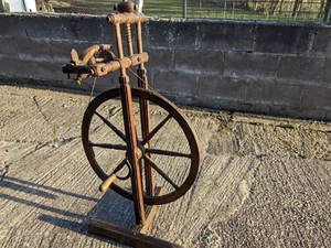 Vintage Spinning Wheel Wooden Decorative Craft Good Condition Penrith Cumbria - Picture 1 of 11