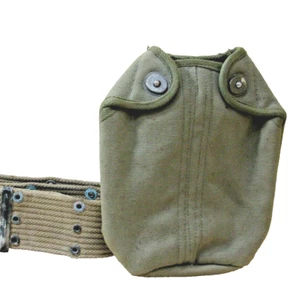 Military Canteen and Belt Holder Made in Japan #ET - Imagen 1 de 6