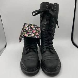 Dr. Martens Triumph Stiefel grün Blumenmuster Leder faltbar über Damen Größe 6 - Bild 1 von 6