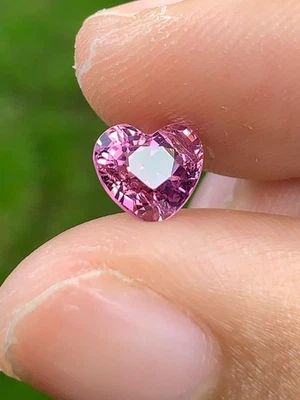 Natural Pink spinel Vietnam, no heat - 22072518 - Image 1 of 4