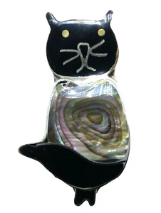 ALPACA MOP Black Cat Brooch, Signed Mexico - Picture 1 of 7