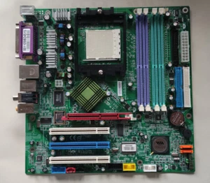 Medion MSI MS-7075 Ver:1, 939, Via K8T800 Pro, FSB 800, DDR, LAN, Firewire, mATX - Picture 1 of 4