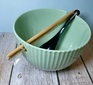 Noodle Bowl Set Matching With Chopsticks & Spoon Green - Picture 1 of 3
