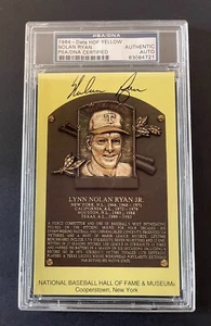 Nolan Ryan - Signed - 1964 HOF Yellow - Postcard - Plaque - PSA/DNA - Auto - Picture 1 of 2