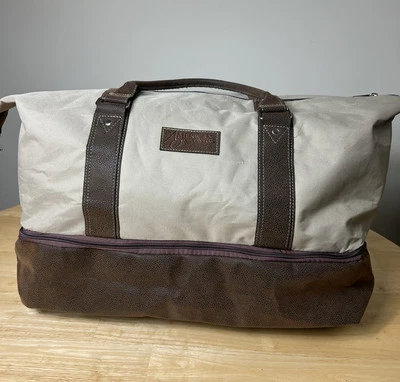 Bolso American Outdoorsman Caqui con Compartimentos para Zapatos - 26 pulgadas x 16 pulgadas Foto 1 de 4