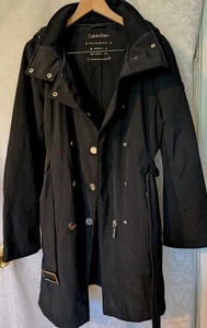 Trench donna Calvin Klein taglia XXL con cintura doppiopetto e cappuccio nero - Foto 1 di 24