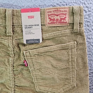 $69 NEW Levi's 721 Corduroy Pants Men 31 x 30 Skinny High Rise Yellow-Green - Picture 1 of 13