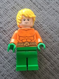 Aquaman LEGO DC Justice League Minifigure from 76000 Aquaman on Ice