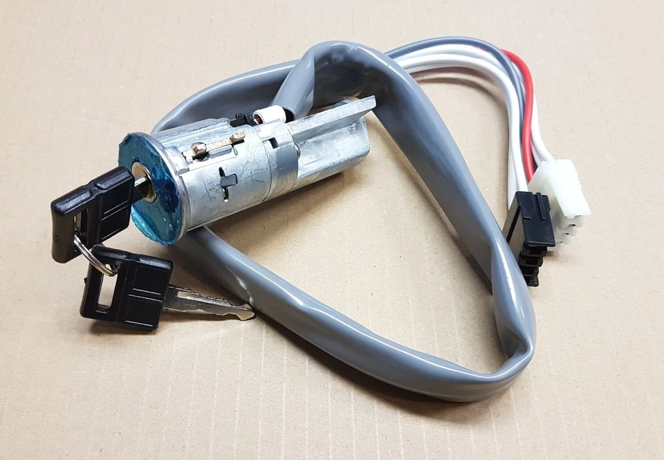 Ignition Switch & Keys Fits to Peugeot 205 309 J9 - Image 1 of 1