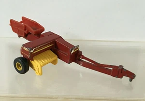 De colección Ertl New Holland 1029D Tractor Cuadrado Heno Empacadora Granja Juguete Piezas Reacondicionado Corea - Imagen 1 de 10