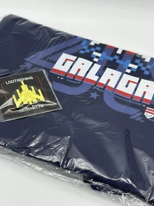 Galaga Tragetasche und Galaga Schiffsnadel - Goldvariante - Beutekiste exklusiv - Bild 1 von 3