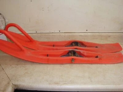 1989 89 90? 88? ARCTIC CAT COUGAR 500 ESQUÍS PLÁSTICO CAMOPLAST Foto 1 de 4