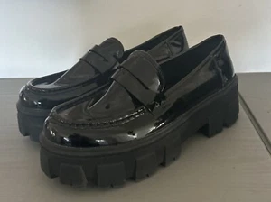 H Halston Platform Loafers Shoes Black Patent Vegan Leather Women's 8.5 US 39 - Picture 1 of 14