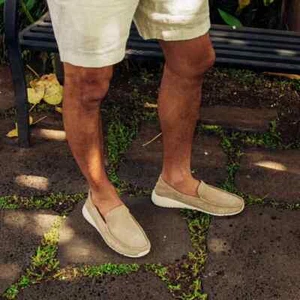 OluKai Ka'a Italian Suede Loafer Slip on Shoes Men's Size 10 in Oatmeal $140 - Picture 1 of 20