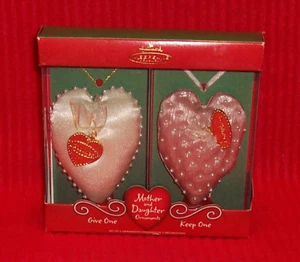 Hallmark 2002 Mother & Daughter Ornament - Picture 1 of 3