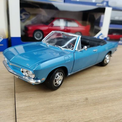 VOITURE ROAD SIGNATURE CHEVROLET CORVAIR MONZA 1969 BLEU 1:18 EN LOOSE - Photo 1/4