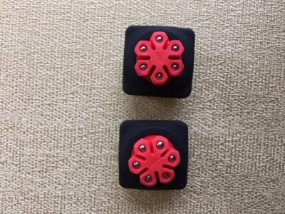 AXION ARCHERY AXION LOW PRO LIMB DAMPER, RED HYBRID, FITS SPLIT LIMBS 3/4"- 1 1/8" SPACING