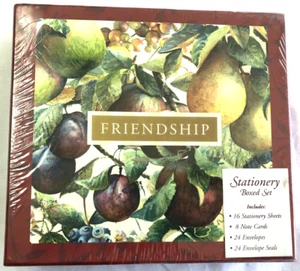 FRIENDSHIP STATIONARY BOXED SET 16 SHEETS 8 NOTES 32 ENVELOPES NEW SEALED A7 - Picture 1 of 4