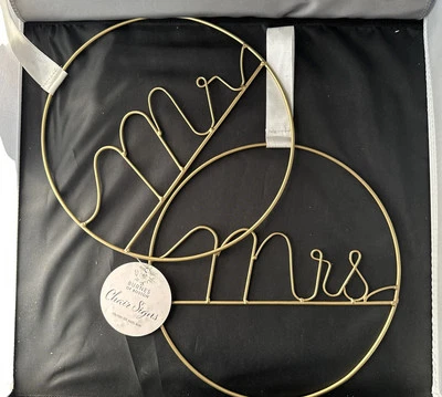 Mr & Mrs Novia y Novio Silla Letreros Metal Nuevo 10 Pulgadas Foto 1 de 4