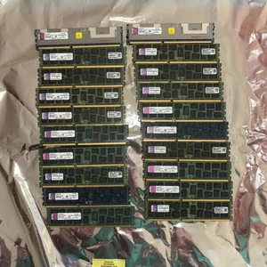 Kingston PC3-10600 8 GB DIMM 1333 MHz DDR3 SDRAM Memory (KVR1333D3D4R9S/8G) - Picture 1 of 10